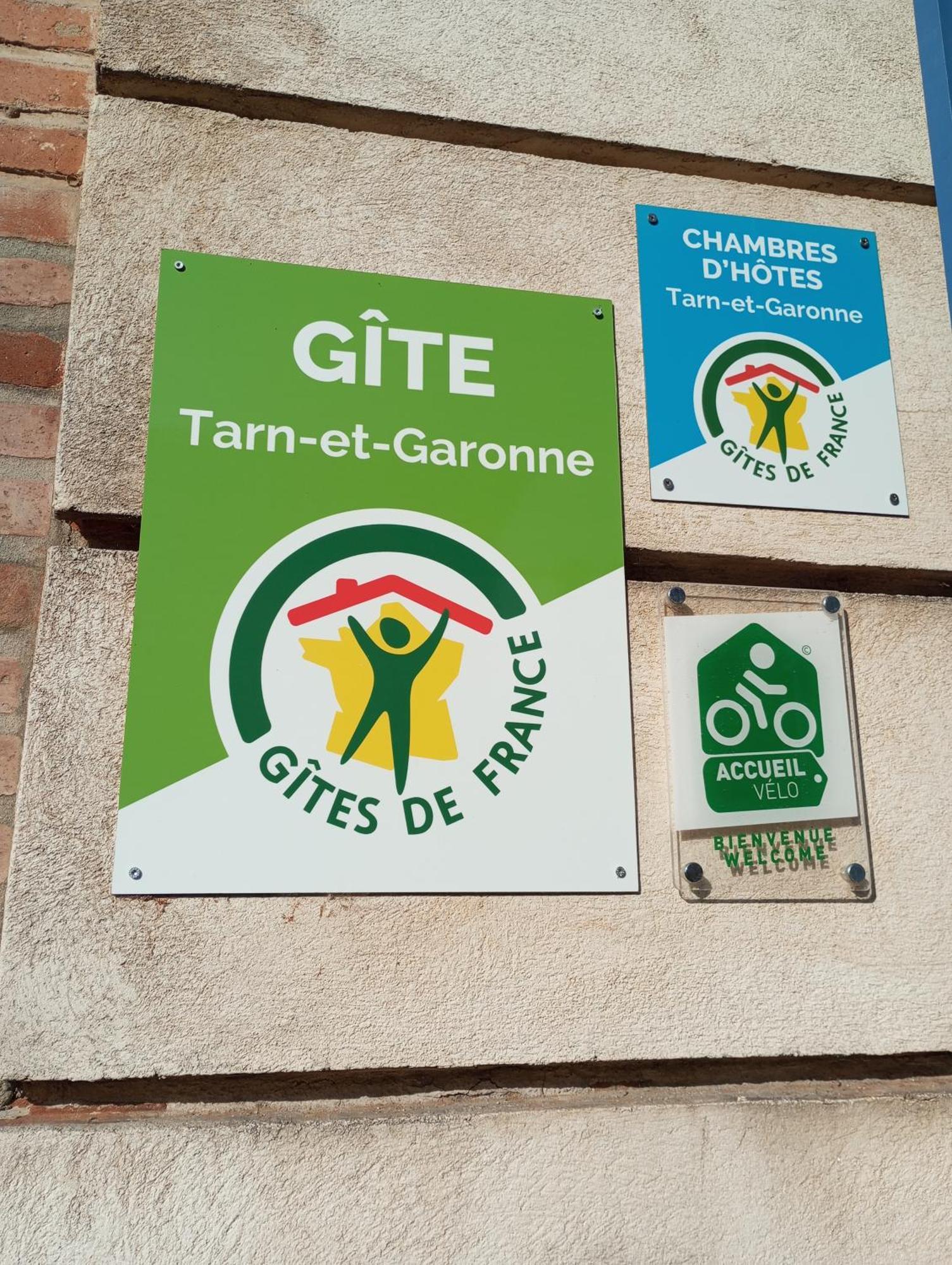 Chambre D'Hotes Pmr Hildegarde Moissac Luaran gambar